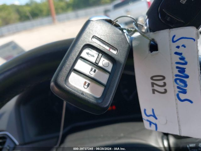 1HGCV2F99MA027117 Honda Accord Touring