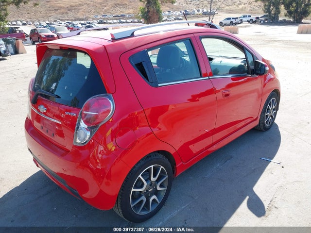 Chevrolet Spark 2lt Auto 2014 KL8CF6S96EC541630 Image 4