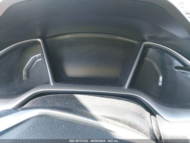 2HGFC2F7XJH511893 Honda CIVIC EX