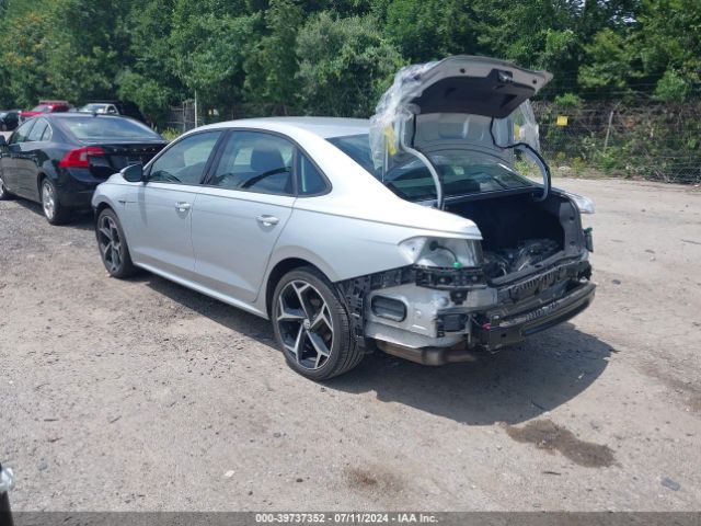 1VWMA7A38LC006175 Volkswagen Passat 2.0t R-line