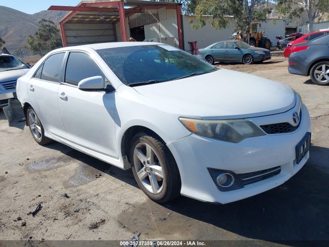 Toyota CAMRY SE 2014 4T1BF1FKXEU416588 main image