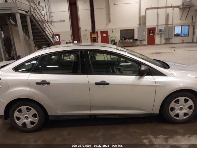 1FADP3E2XHL308236 Ford FOCUS S