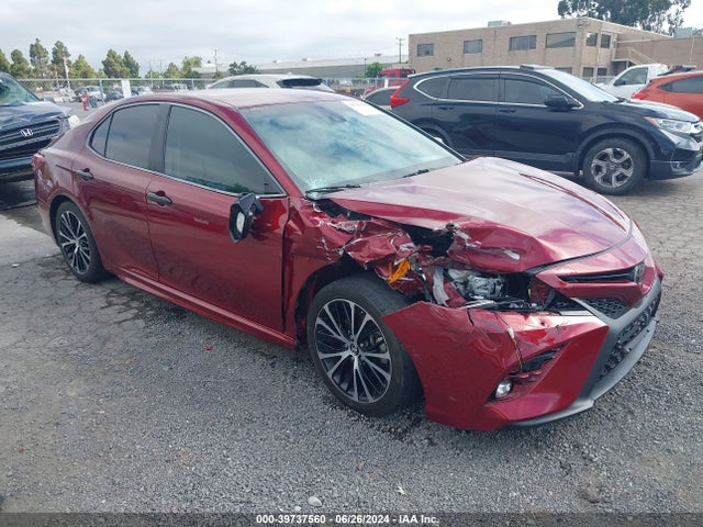 Toyota CAMRY SE 2018 4T1B11HK7JU589619 zdjęcie główne
