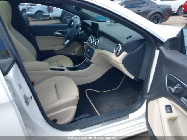 WDDSJ4EB7JN636660 Mercedes-Benz CLA 250