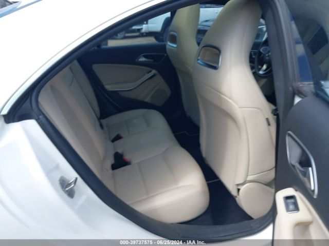 WDDSJ4EB7JN636660 Mercedes-Benz CLA 250