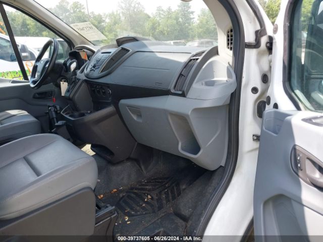 1FTYE1YM7GKB17526 Ford Transit-150