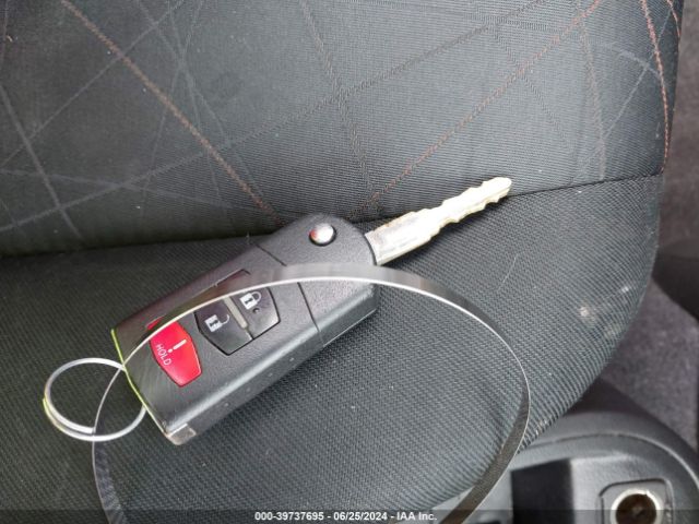 JM1DE1KY2E0174459 Mazda Mazda2 Sport