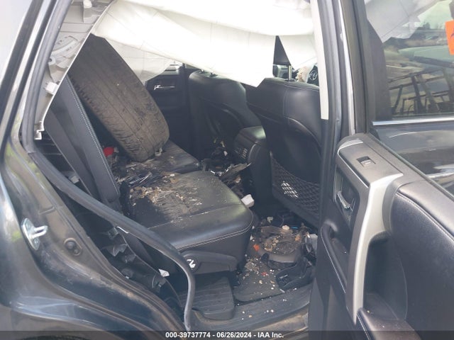 Toyota 4runner Limited 2016 JTEBU5JR4G5391265 Image 8