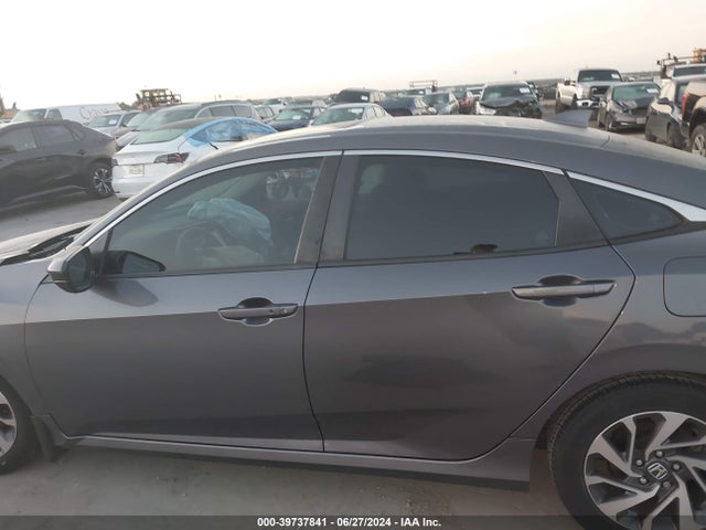 Honda CIVIC EX 2018 19XFC2F7XJE003546 Image 14