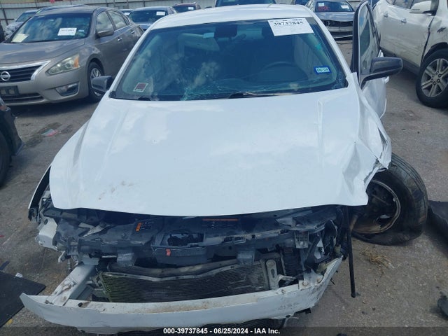 Chevrolet MALIBU LS 2015 1G11B5SL3FF197747 Image 10