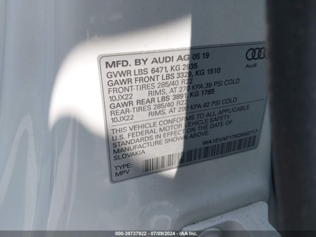 WA1EVAF17KD042717 Audi Q8 55 Premium