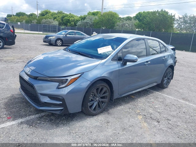 Toyota COROLLA SE 2024 5YFS4MCE5RP198394 Image 2