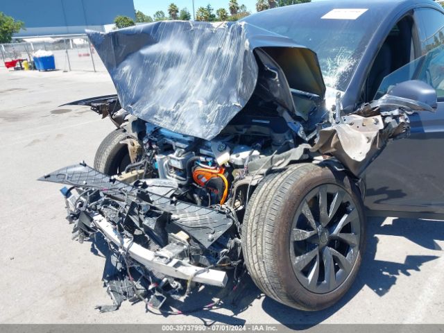 7SAXCBE50PF373690 Tesla Model X Dual Motor All-wheel Drive/standard Range