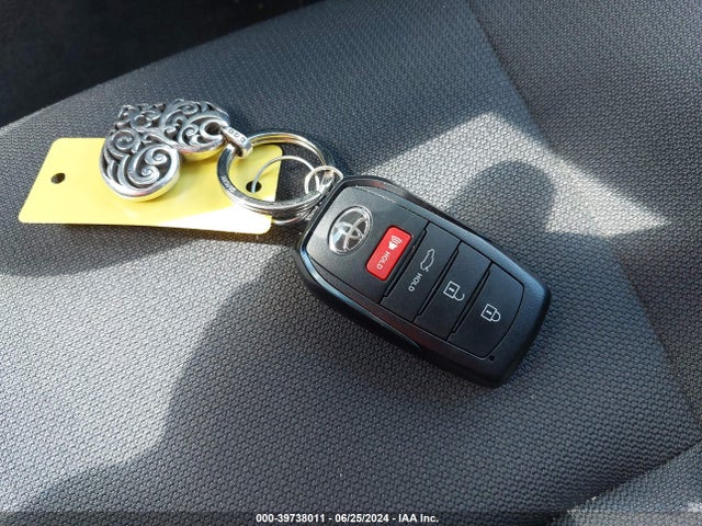 Toyota COROLLA LE 2024 5YFB4MDE6RP165032 Image 11