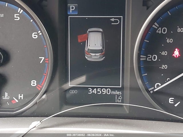 Toyota RAV4 LE 2018 JTMZFREV5JJ151166 Image 7