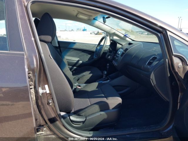 3KPFK4A77JE217500 KIA FORTE LX
