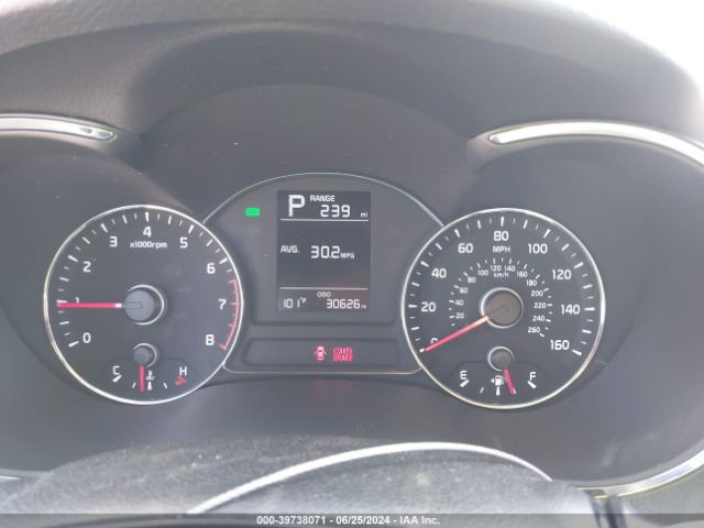 3KPFK4A77JE217500 KIA FORTE LX