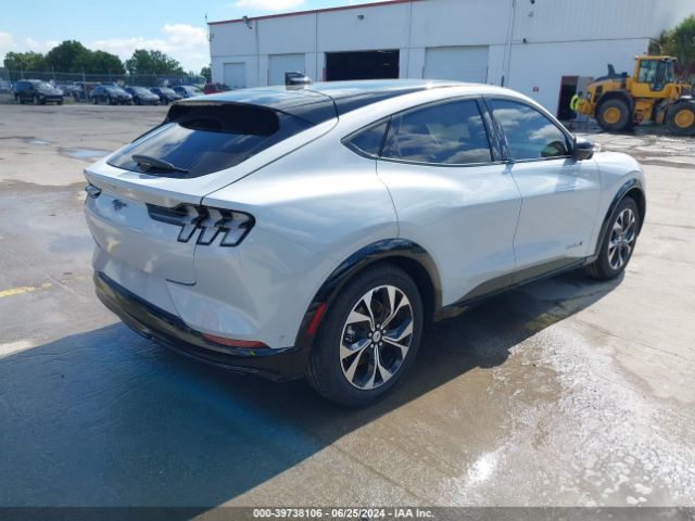 3FMTK3SU0PMA84672 Ford Mustang Mach-e Premium