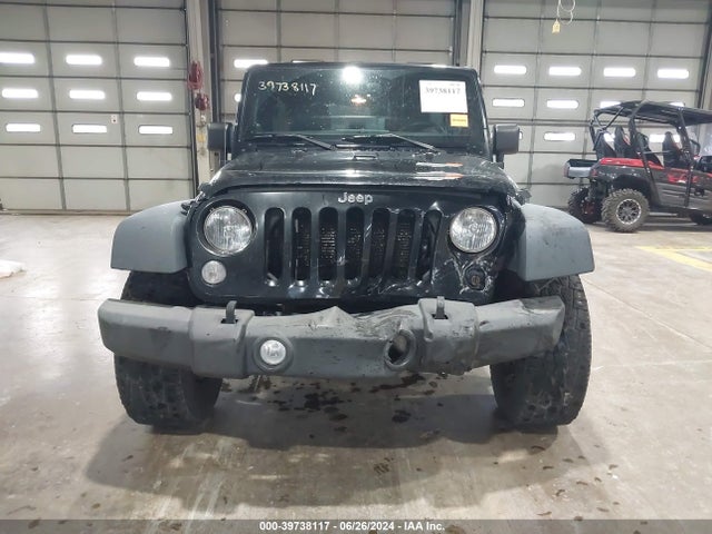 1C4BJWDG6EL159191 Jeep Wrangler Unlimited Sport