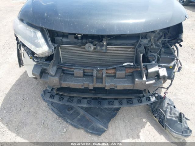KNMAT2MV2GP615664 Nissan ROGUE SV