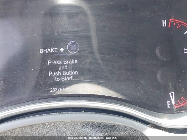 1C4RDJAG9EC977320 Dodge Durango Sxt