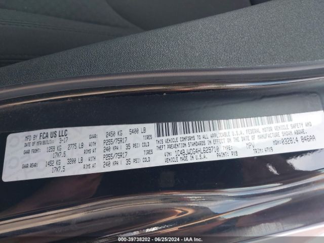 1C4BJWDG4HL629710 Jeep Wrangler Unlimited Sport 4x4