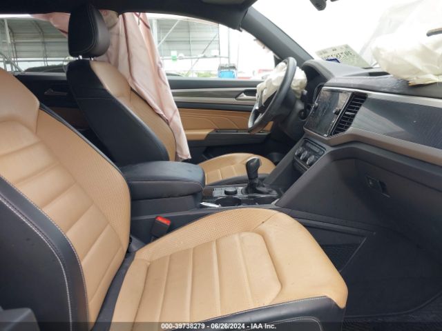 1V2FE2CA3NC216571 Volkswagen Atlas Cross Sport 3.6l V6 Sel Premium R-line