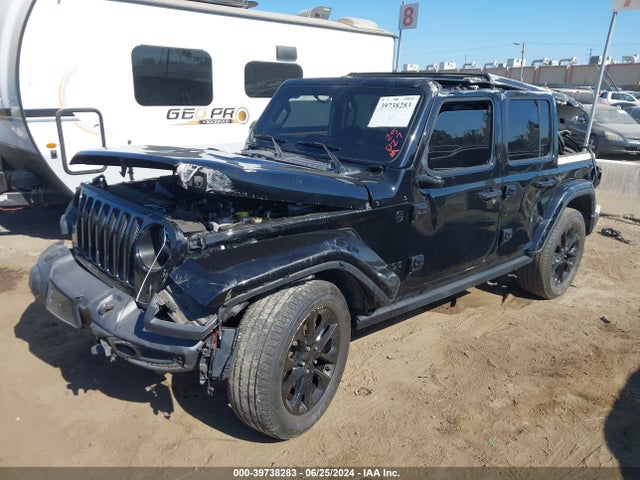 1C4HJXEN4LW245544 Jeep Wrangler Unlimited Sahara 4x4