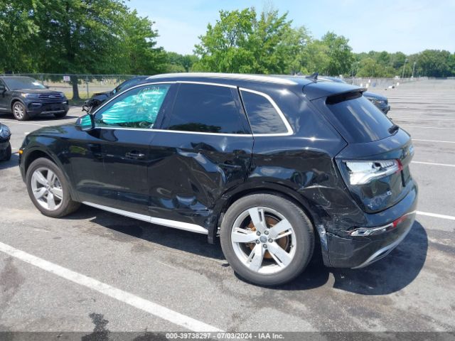 WA1BNAFY5J2237208 Audi Q5 2.0t Premium/2.0t Tech Premium