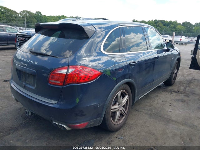 2013 PORSCHE CAYENNE WP1AF2A25DLA35568 Photo 3