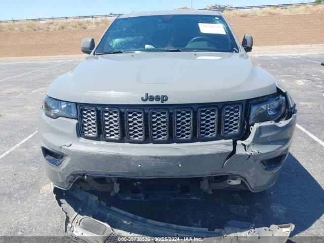 1C4RJEAG9NC153821 Jeep Grand Cherokee Wk Laredo X 4x2