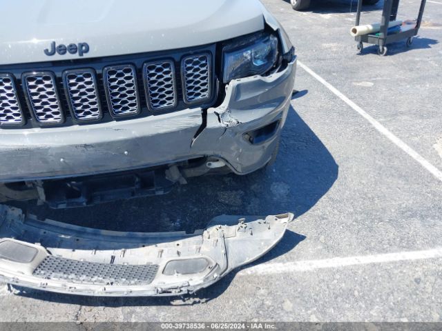 1C4RJEAG9NC153821 Jeep Grand Cherokee Wk Laredo X 4x2