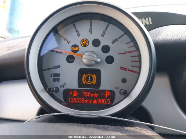 2009 MINI COOPER WMWMF33589TZ21156 Photo 6