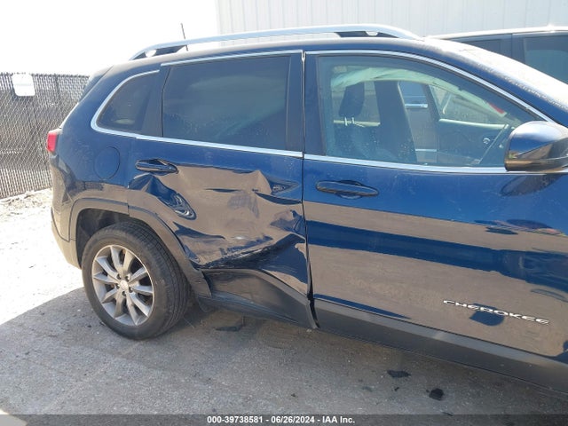 1C4PJLDB7JD561752 Jeep Cherokee Limited Fwd