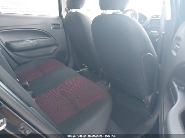 ML32FUFJ0PHF00398 Mitsubishi Mirage G4 Black Edition/es/le