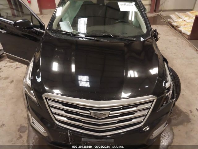 1GYKNFRS7JZ120256 Cadillac Xt5 Premium Luxury