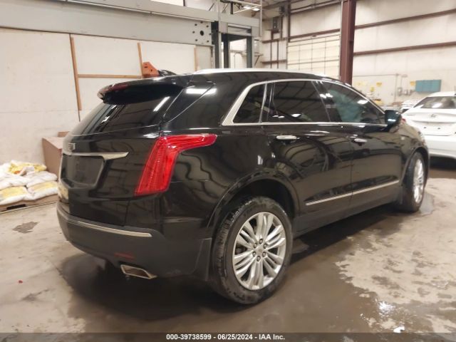 1GYKNFRS7JZ120256 Cadillac Xt5 Premium Luxury