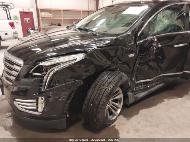 1GYKNFRS7JZ120256 Cadillac Xt5 Premium Luxury