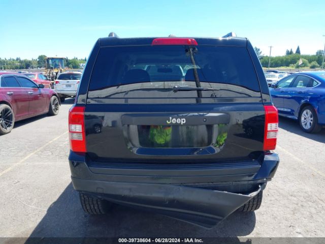 1C4NJPBB3HD153079 Jeep Patriot Sport Fwd