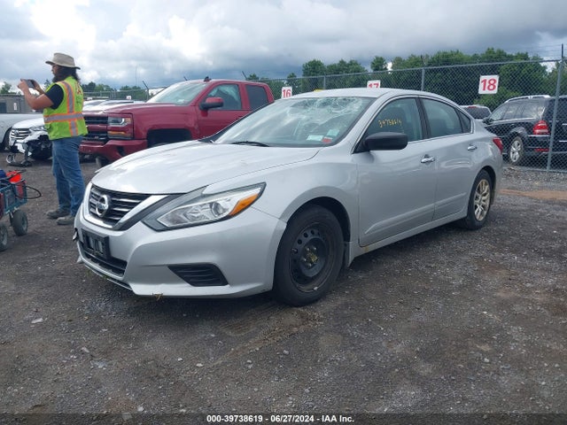 Nissan Altima 2.5 S 2016 1N4AL3AP7GN363469 Image 2
