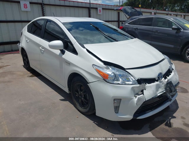 Toyota Prius Three 2014 JTDKN3DU5E0374202 Image 1