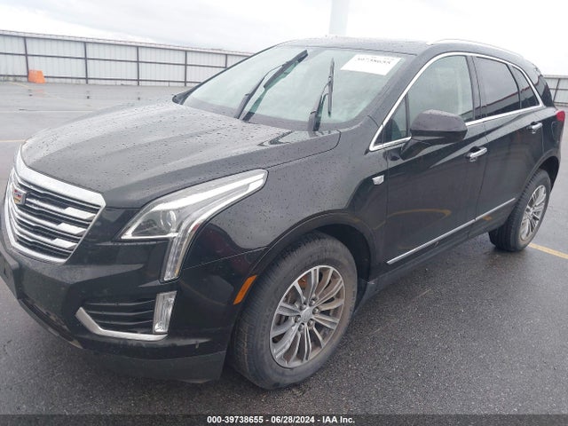 Cadillac XT5 LUXURY 2017 1GYKNDRS6HZ202316 Image 2