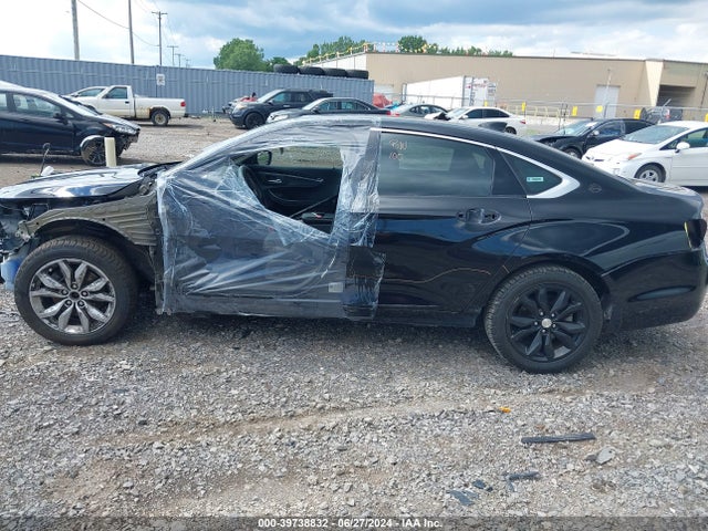 Chevrolet IMPALA 1LT 2018 2G1105S38J9138183 Image 14