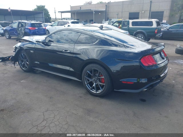 Ford Mustang Ecoboost Premium Fastback 2022 1FA6P8TD4N5129765 Image 3