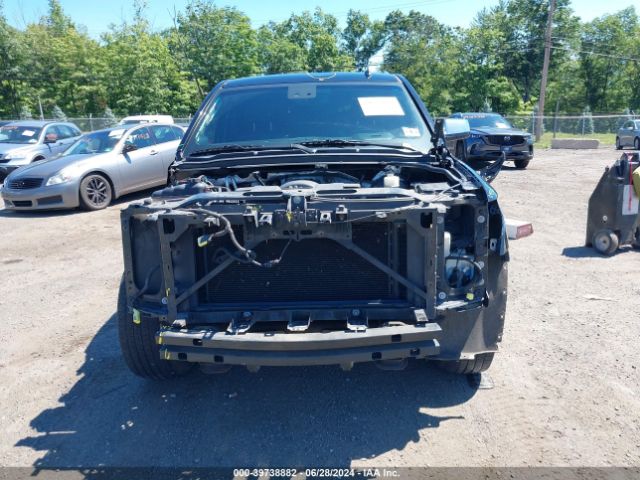 1GNSKKKCXFR245700 Chevrolet Suburban 1500 Ltz