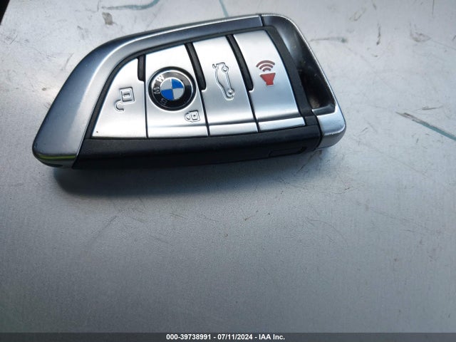 5UXKR6C51G0J80218 BMW X5 Xdrive50i