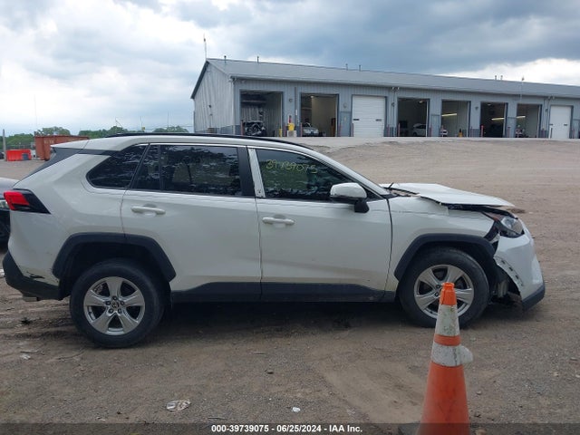 Toyota Rav4 Xle 2020 JTMW1RFV3LD521791 Image 14