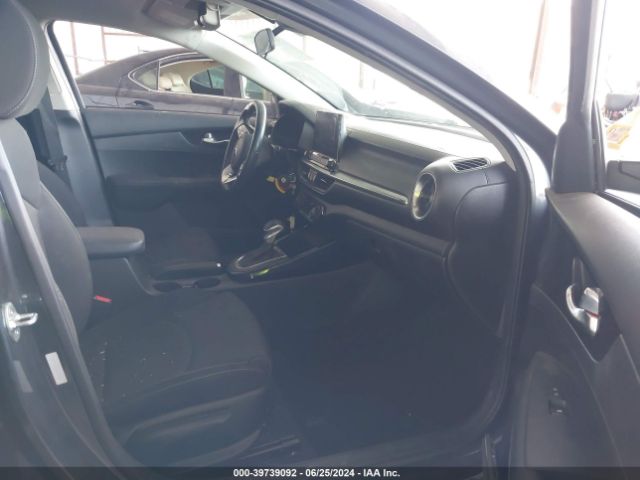 3KPF34AD4KE067883 KIA FORTE S