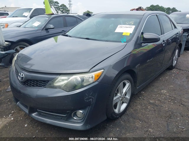 Toyota CAMRY SE 2014 4T1BF1FK9EU302467 Image 2
