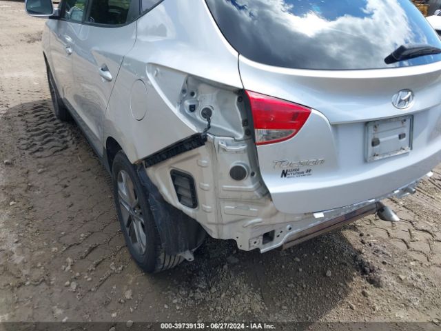 KM8JTCAF5FU960556 Hyundai TUCSON GLS
